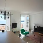 Avec Balcons Vue A Pontaillac *