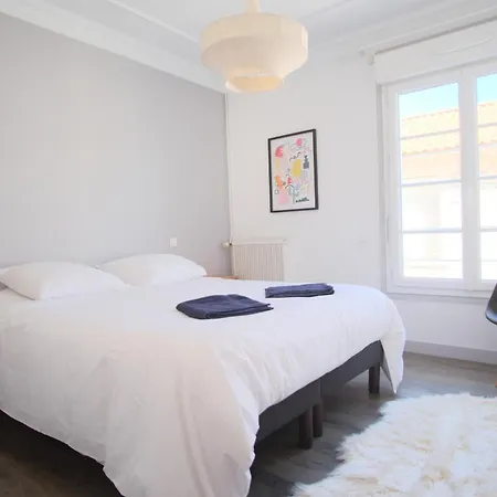 Apartment Avec Balcons Vue A Pontaillac Royan