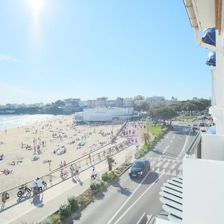 Avec Balcons Vue A Pontaillac Royan