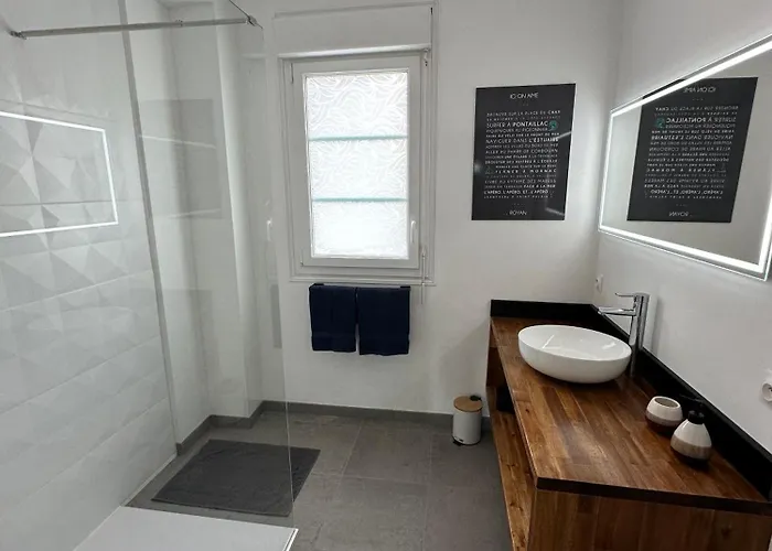 Avec Balcons Vue A Pontaillac Apartamento